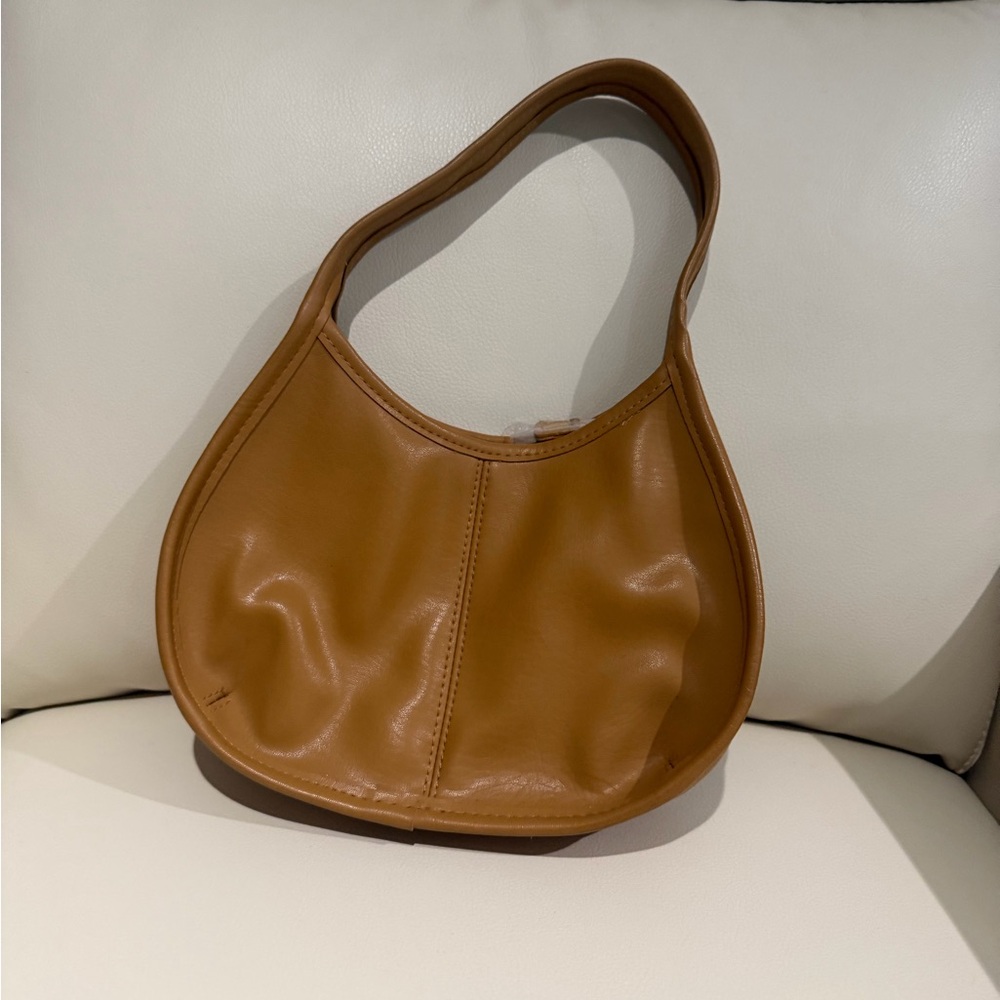 Elegant Tan Leather Women's Bag